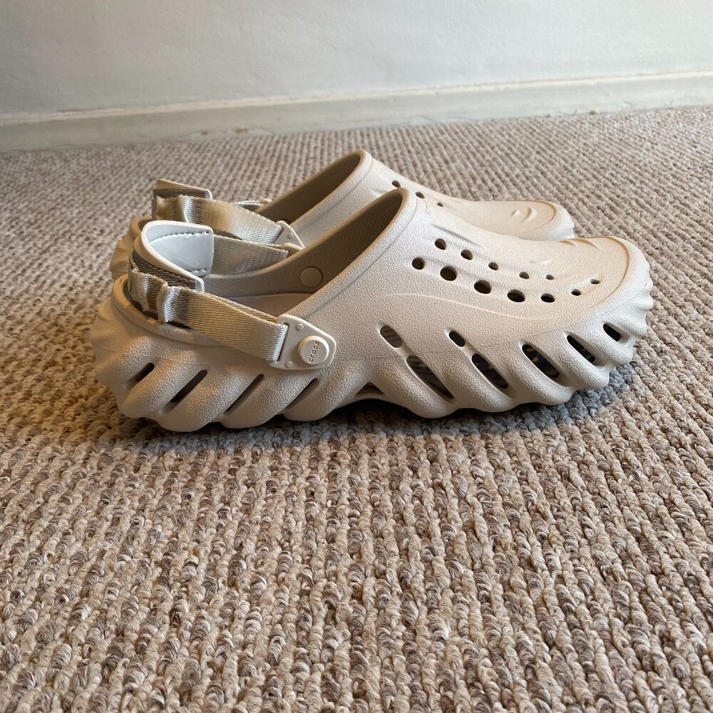 Crocs Echo Clog in Cream, Size 10M or 12W